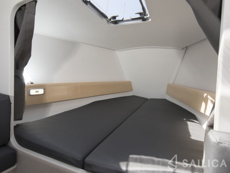 Pogo 30 - Yacht Charter Sailica