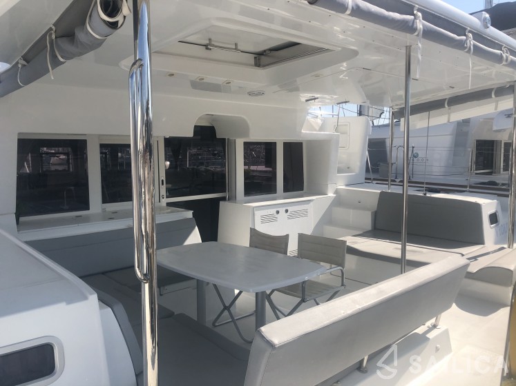 Lagoon 450 - Yacht Charter Sailica