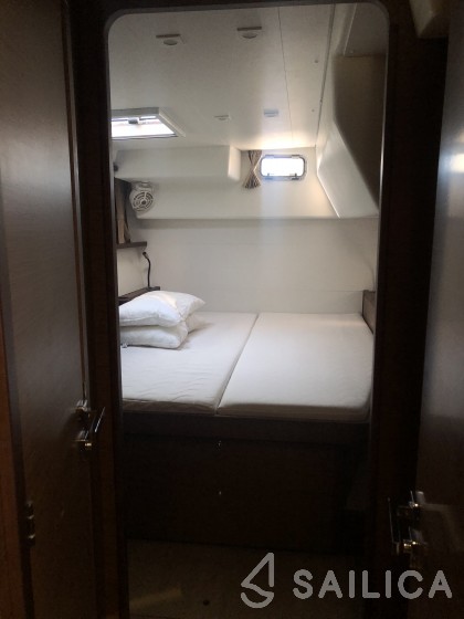 Lagoon 450 - Yacht Charter Sailica