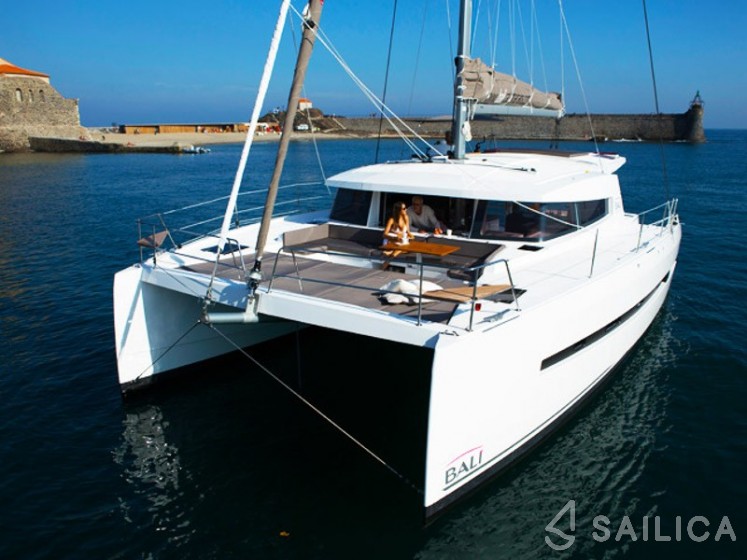 Bali 4.5 - Yacht Charter Sailica