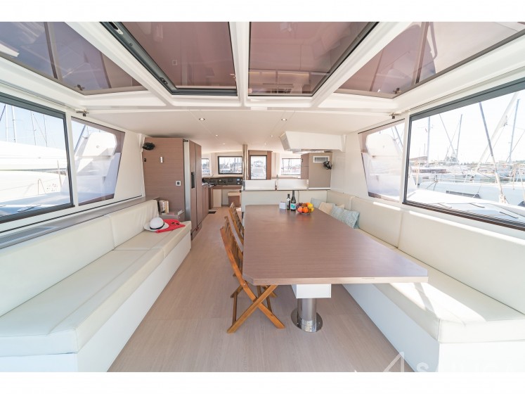Bali 4.8  - Yacht Charter Sailica