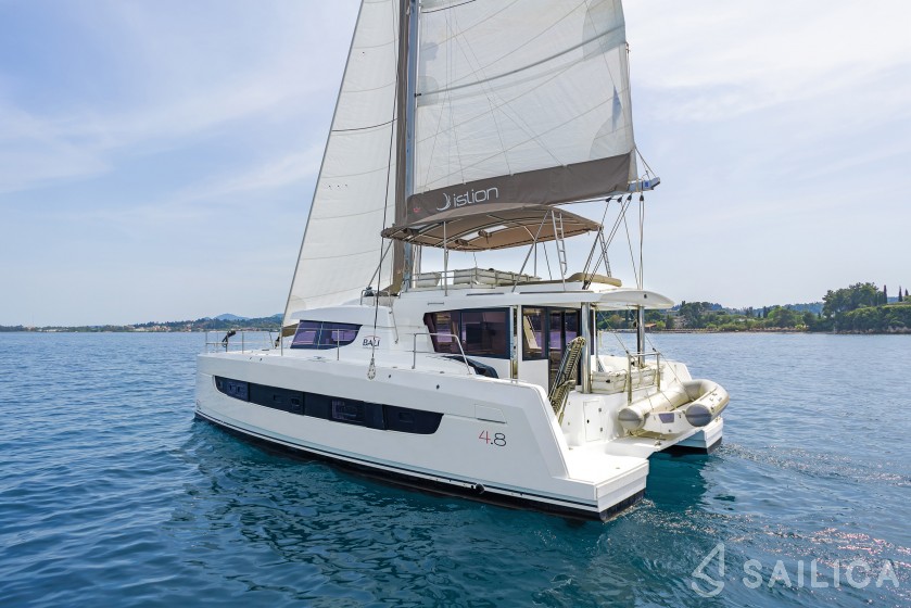 Bali 4.8  - Yacht Charter Sailica