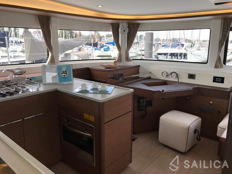 Lagoon 46  - Yacht Charter Sailica