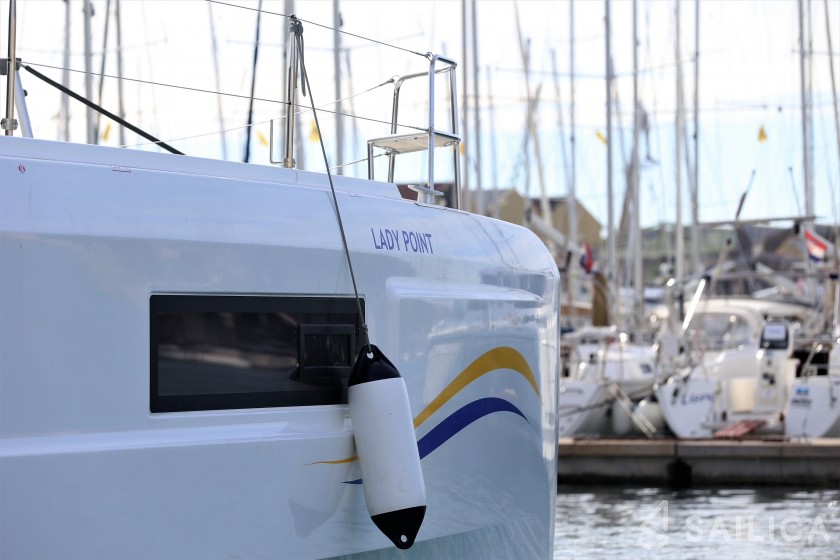Lagoon 46  - Yacht Charter Sailica