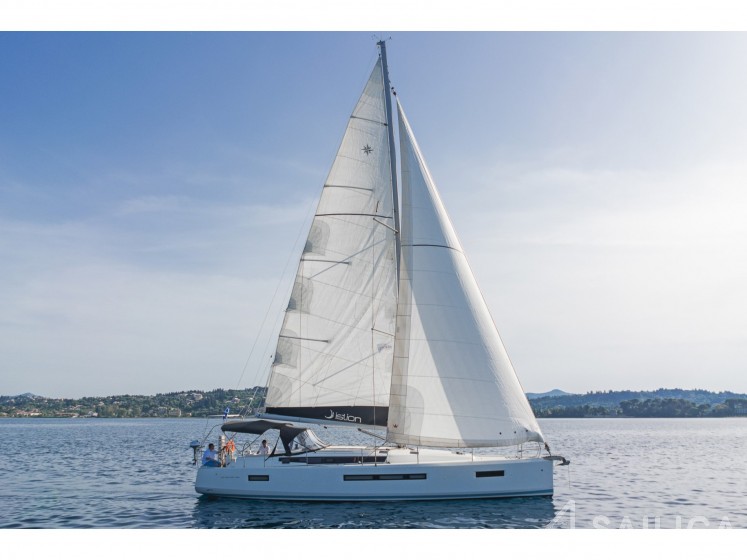 Sun Odyssey 490 - Yacht Charter Sailica