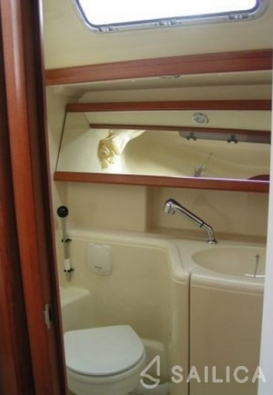 Dufour 385 - Yacht Charter Sailica