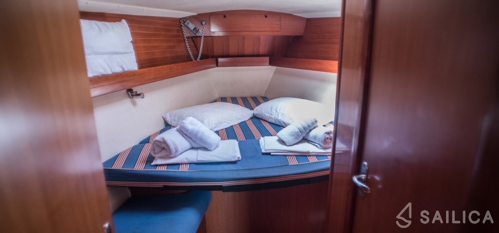 Dufour 385 - Yacht Charter Sailica