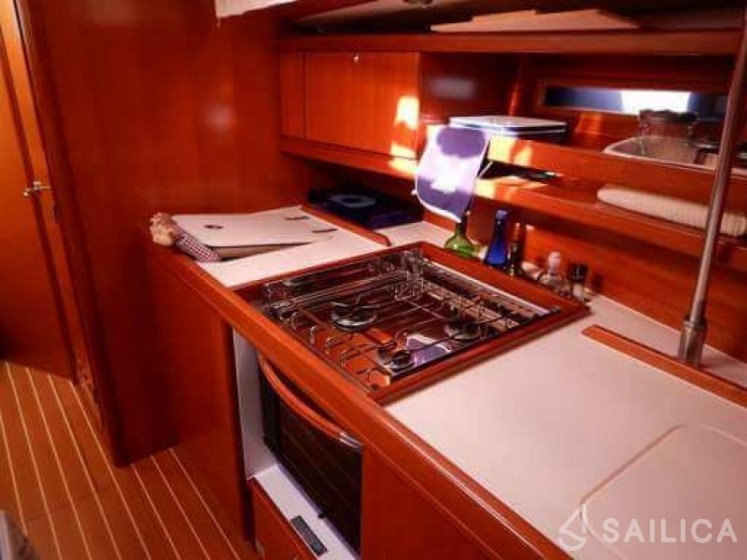 Dufour 385 - Yacht Charter Sailica