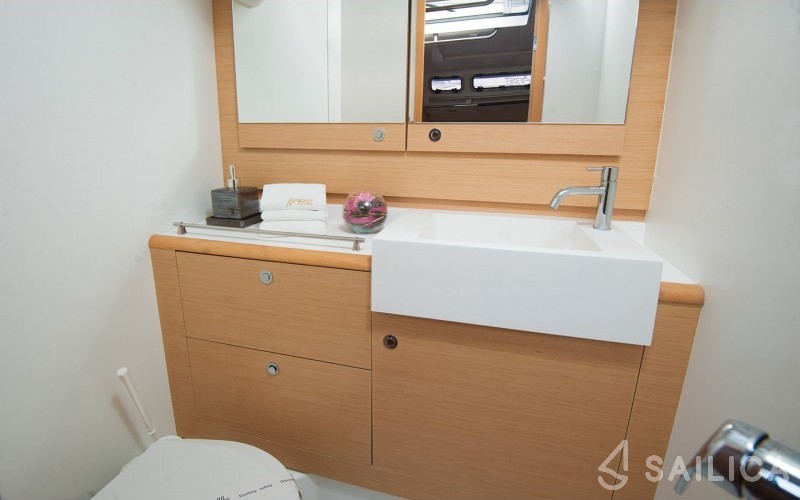 First 45 - Yacht Charter Sailica