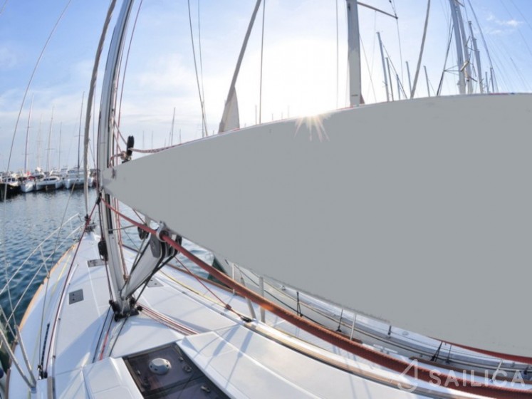 Sun Odyssey 439 - Yacht Charter Sailica