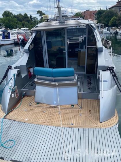Mirakul 40 - Yacht Charter Sailica