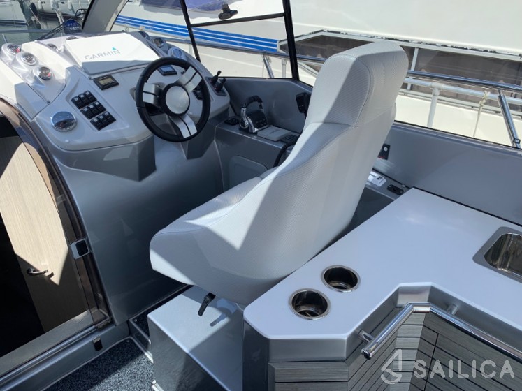 Mirakul 40 - Yacht Charter Sailica