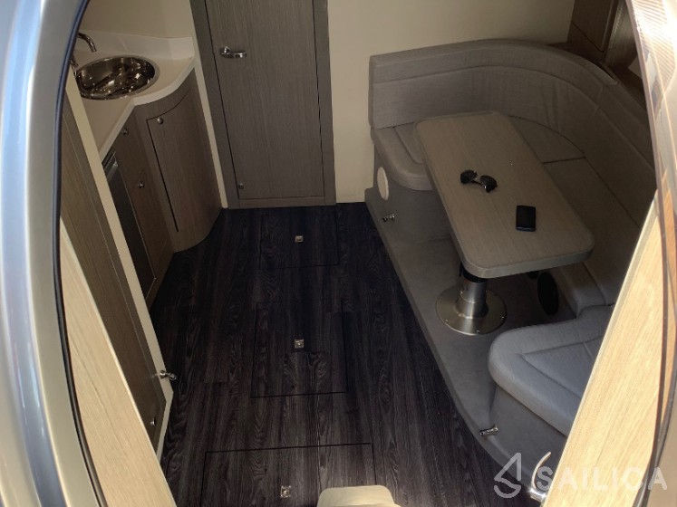 Mirakul 40 - Yacht Charter Sailica