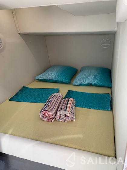 Mirakul 40 - Yacht Charter Sailica