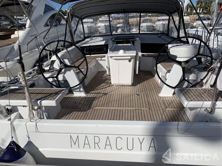 Oceanis 46.1 - Yacht Charter Sailica