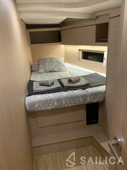 Oceanis 46.1 - Yacht Charter Sailica