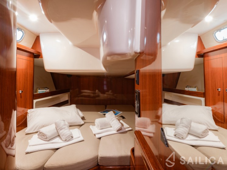 Ocean Star 60.1 - Yacht Charter Sailica