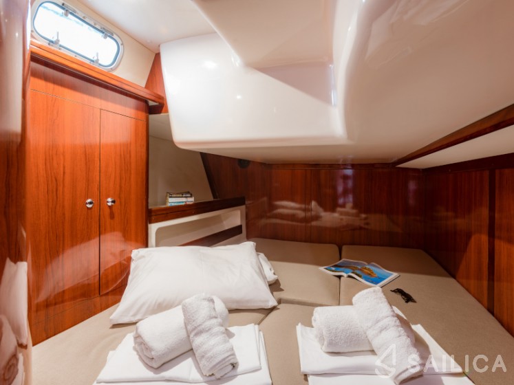 Ocean Star 60.1 - Yacht Charter Sailica