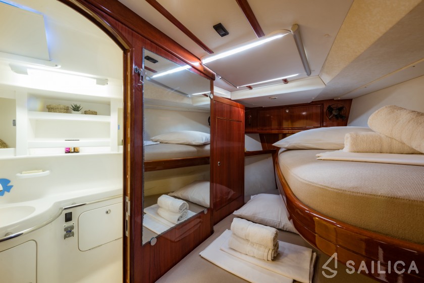 Ocean Star 60.1 - Yacht Charter Sailica