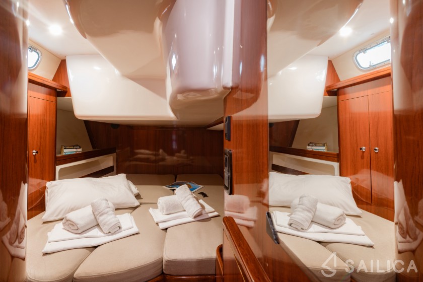 Ocean Star 60.1 - Yacht Charter Sailica