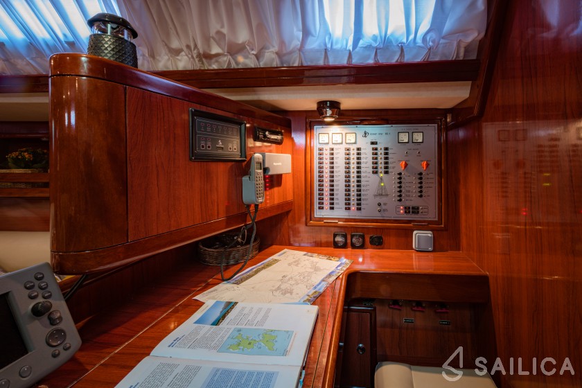 Ocean Star 60.1 - Yacht Charter Sailica