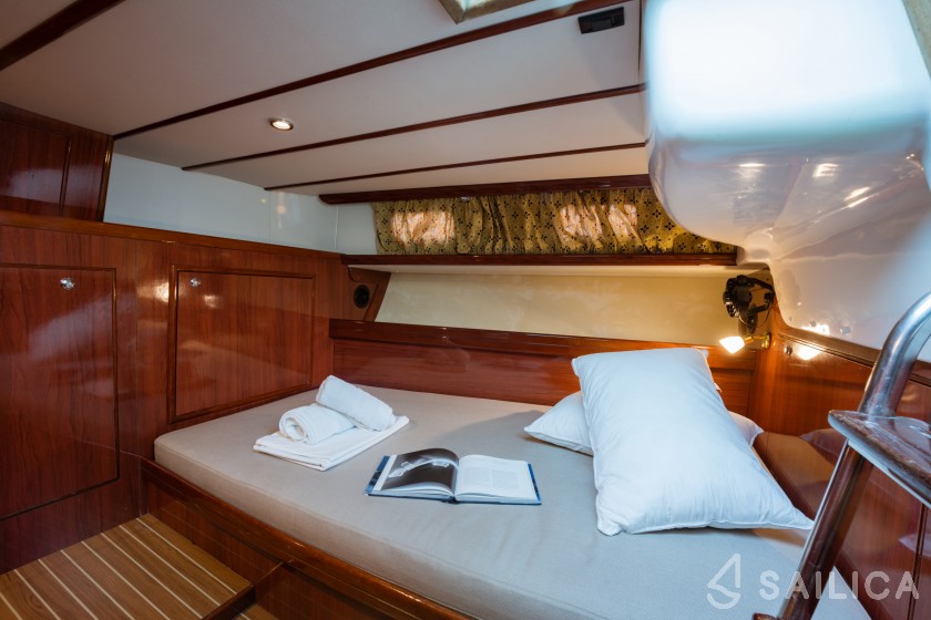 Ocean Star 60.1 - Yacht Charter Sailica