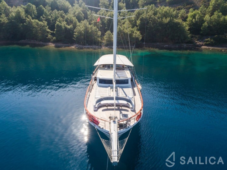 Gulet - Yacht Charter Sailica