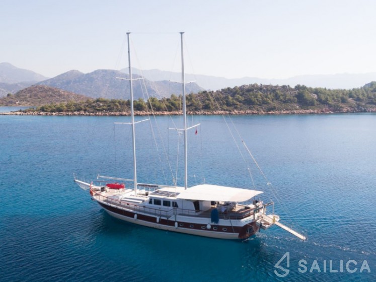 Gulet - Yacht Charter Sailica