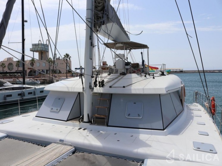 Sunreef 62 - Yacht Charter Sailica