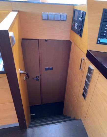 Sunreef 62 - Yacht Charter Sailica