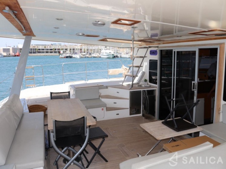 Sunreef 62 - Yacht Charter Sailica
