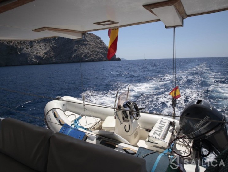 Sunreef 62 - Yacht Charter Sailica