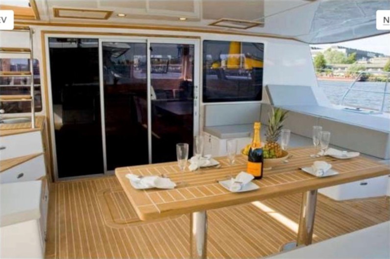 Sunreef 62 - Yacht Charter Sailica