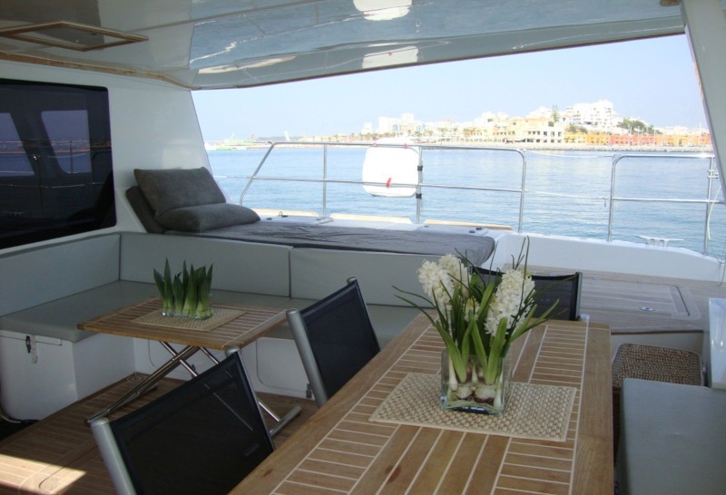 Sunreef 62 - Yacht Charter Sailica