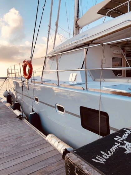 Sunreef 62 - Yacht Charter Sailica