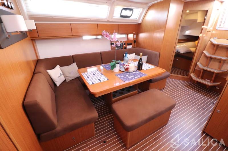 Bavaria Cruiser 46 - Yacht Charter Sailica