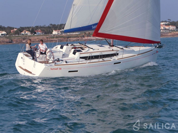 Sun Odyssey 389 - Yacht Charter Sailica