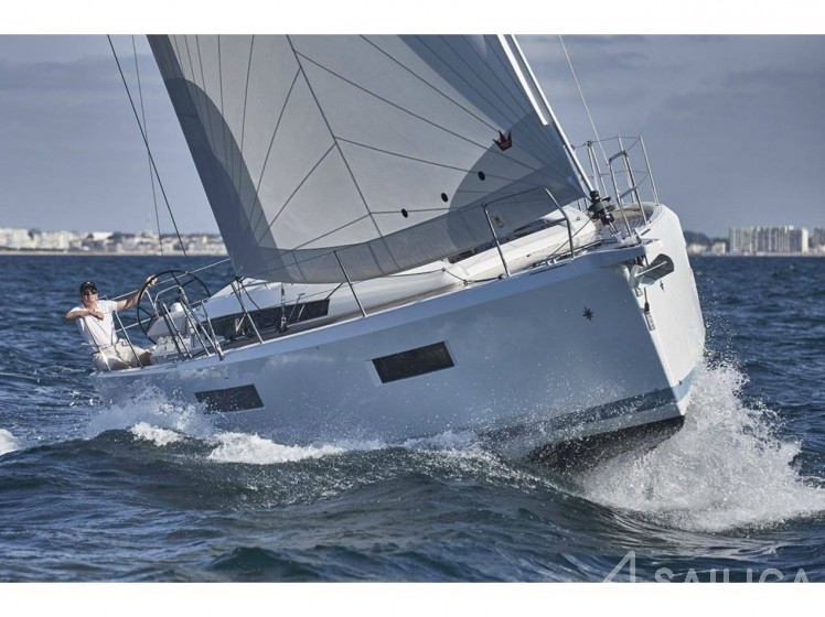 Sun Odyssey 440 - Yacht Charter Sailica