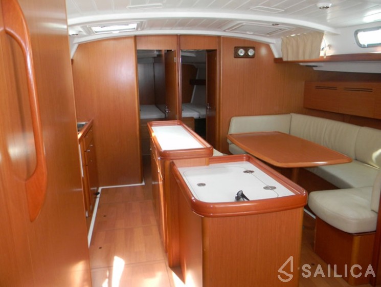 Cyclades 50.5 - Yacht Charter Sailica