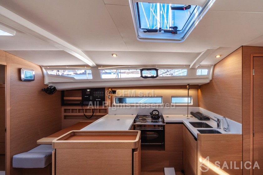 Sun Odyssey 440 - Yacht Charter Sailica