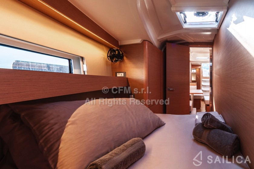 Sun Odyssey 440 - Yacht Charter Sailica