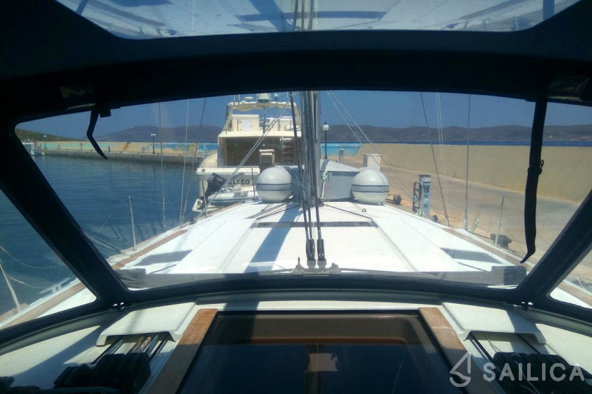 Sun Odyssey 519 - Yacht Charter Sailica