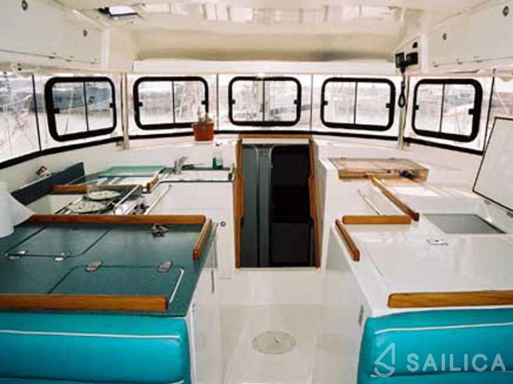 Atoll 6 - Yacht Charter Sailica