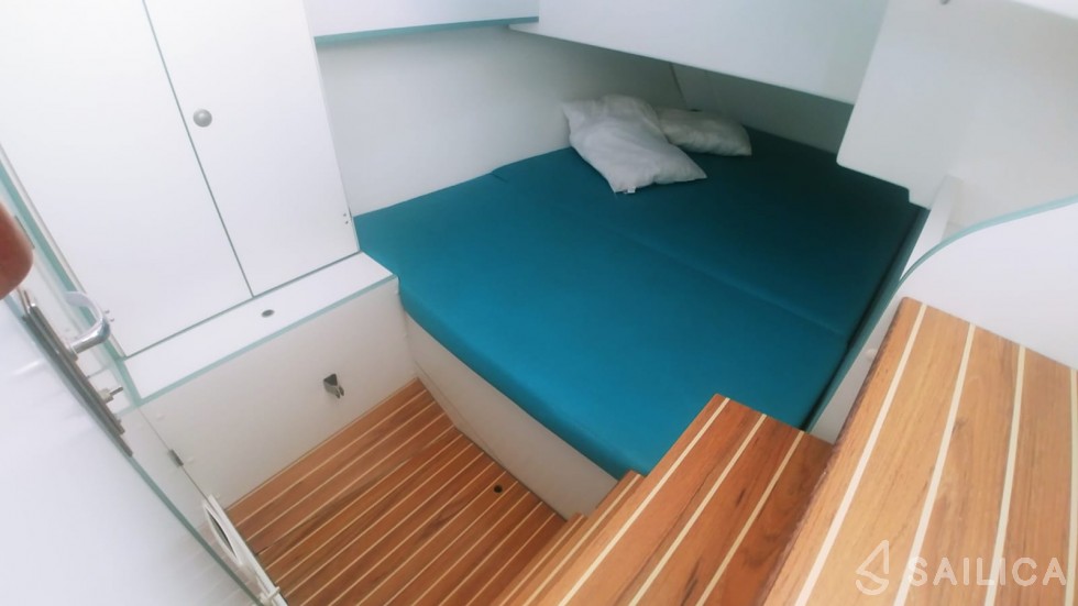 Atoll 6 - Yacht Charter Sailica