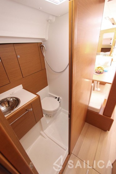 Sun Odyssey 449 - Yacht Charter Sailica