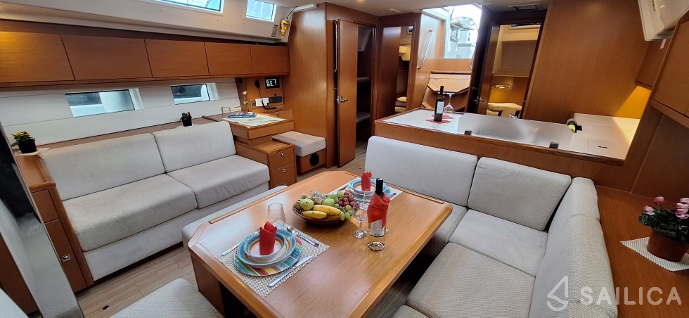 Bavaria C50 - Yacht Charter Sailica