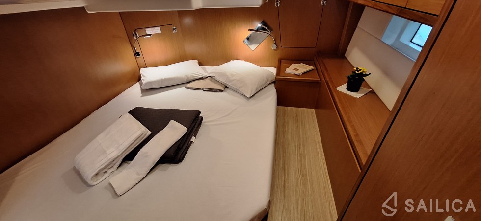 Bavaria C50 - Yacht Charter Sailica