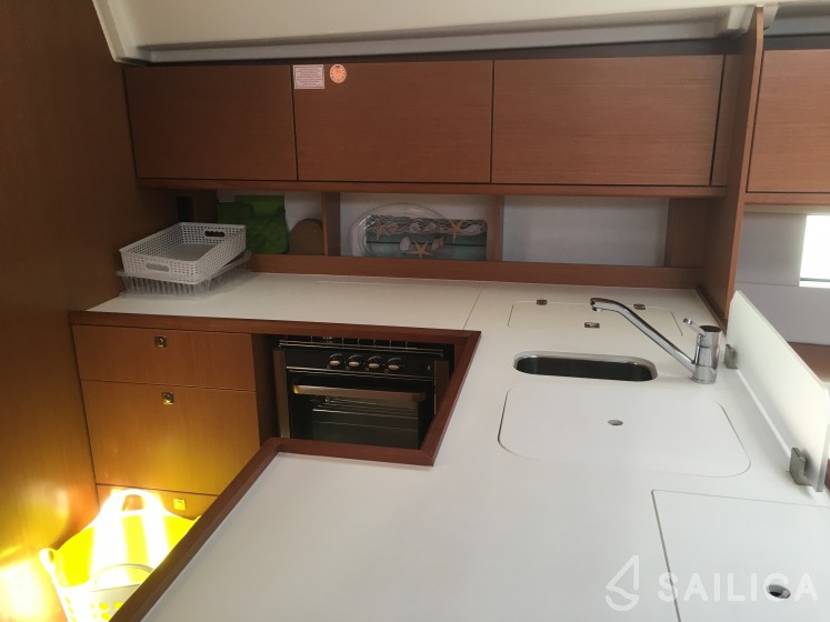 Bavaria C50 - Yacht Charter Sailica