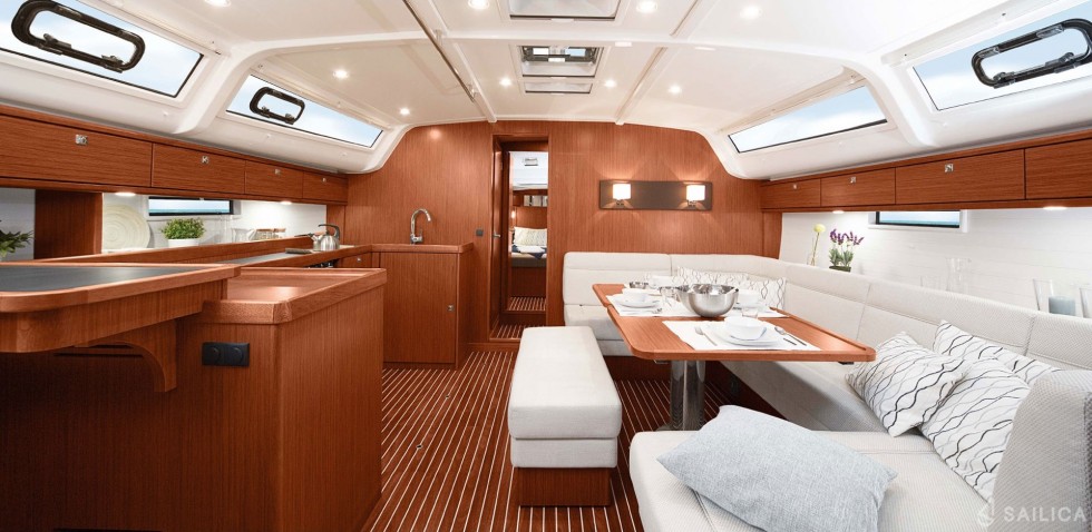 Bavaria 51 Cruiser - Yacht Charter Sailica
