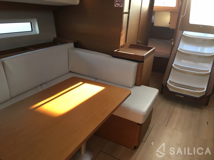 Sun Odyssey 490 - Yacht Charter Sailica